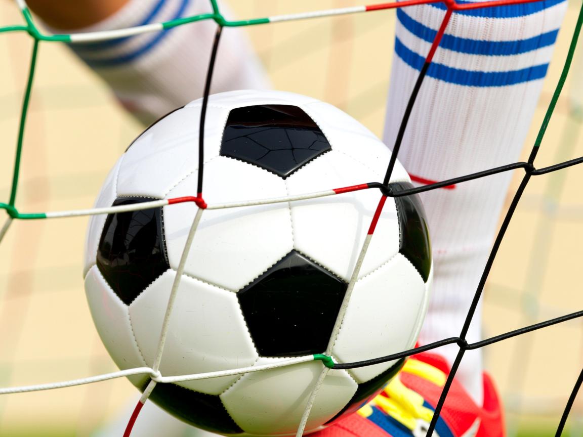 平博官方网站-查尔莫斯冲刺惊艳全场，查尔莫斯防守怎么样  第3张